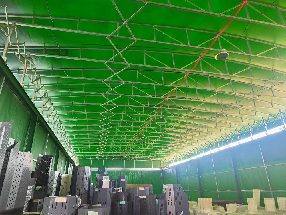 電（diàn）動推拉雨（yǔ）棚