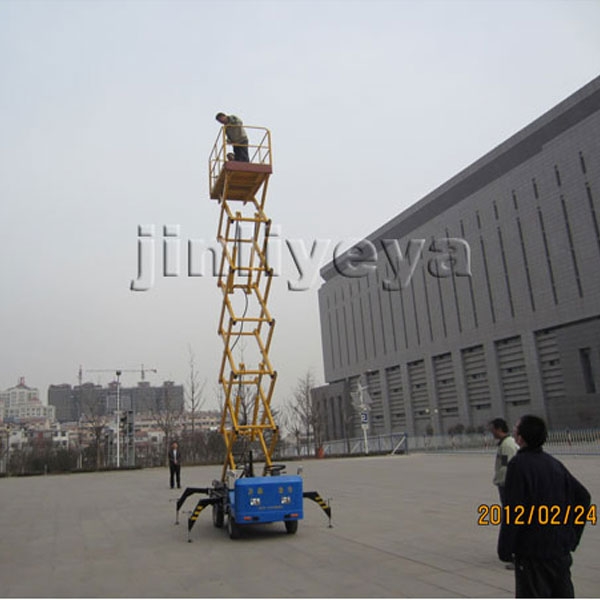 山東博物館（guǎn）定製車（chē）載式液壓升降機
