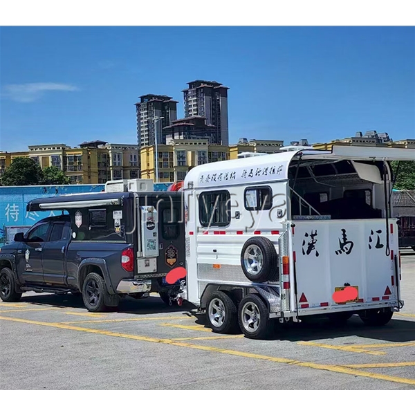 兩馬位馬（mǎ）車