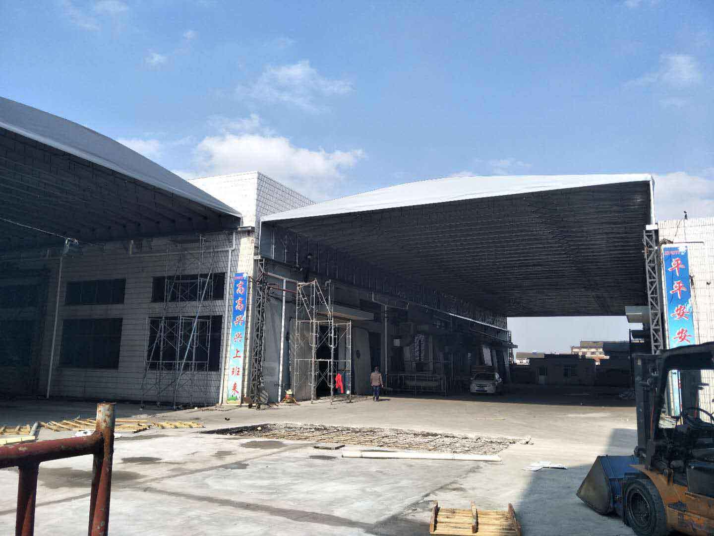 電動推拉雨篷（péng）