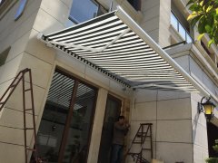 遮陽棚伸縮式雨棚什麽顏色好